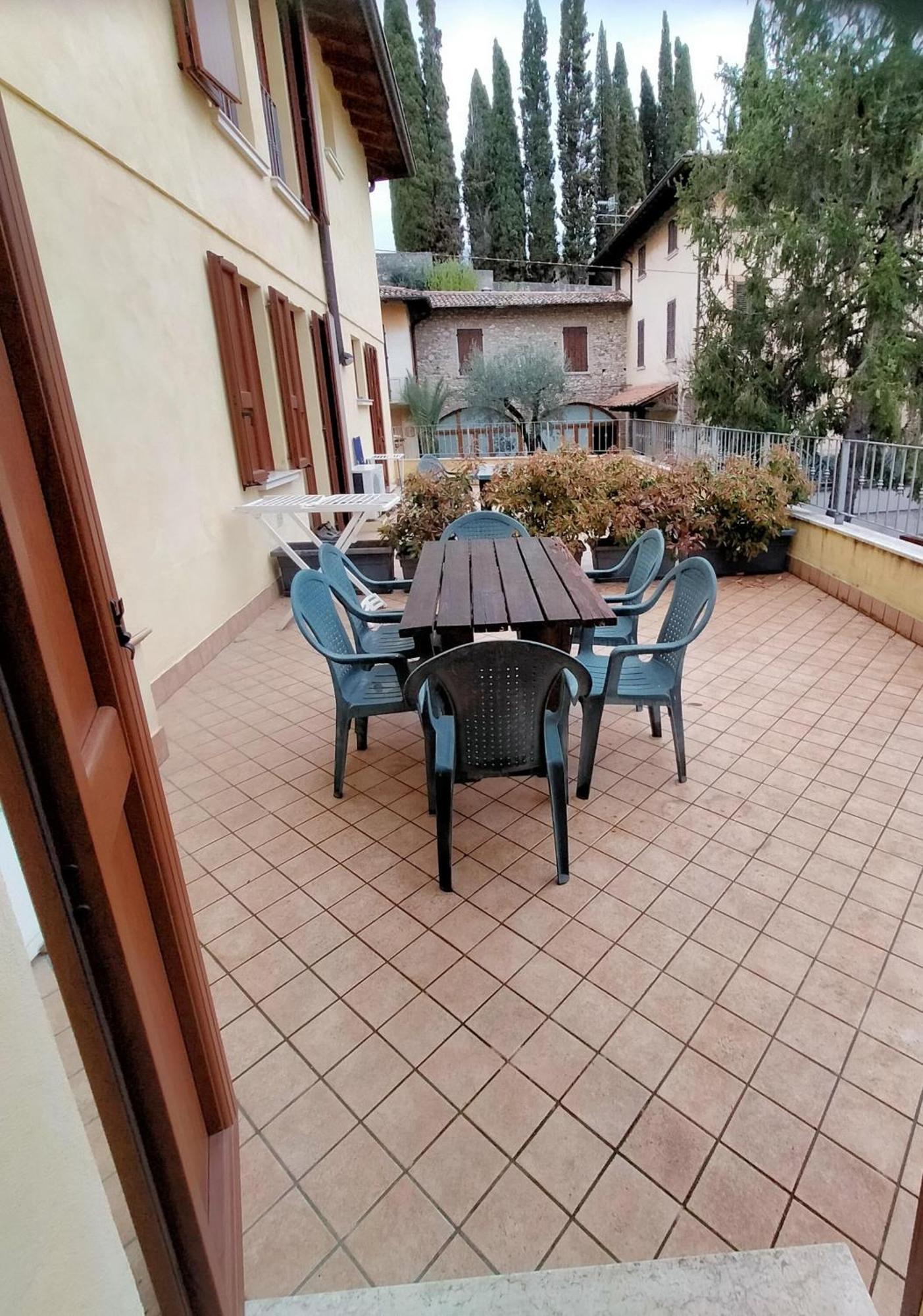 Borgo Antico Apartment San Felice del Benaco Exterior photo
