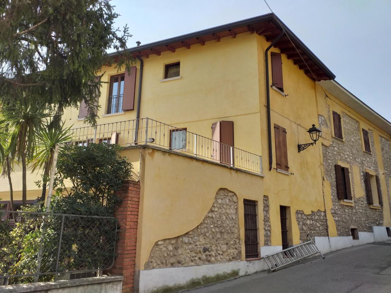 Borgo Antico Apartment San Felice del Benaco Exterior photo